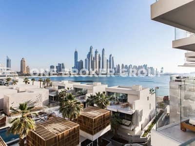1 Bedroom Hotel Apartment for Sale in Palm Jumeirah, Dubai - Marina & Sea Views|Double Queen Type|Great ROI
