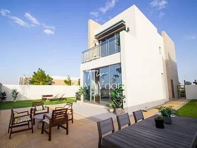 READY TO MOVE IN INDEPENDENT VILLA  NEAR EXPO 2021