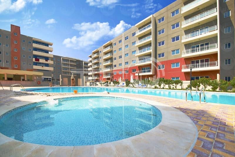 4 Payments!! Large Apartment in Al Reef.
