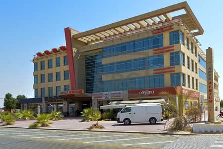 Office for Rent in Motor City, Dubai - Fully Fitted | 3 Parking | Partitioned