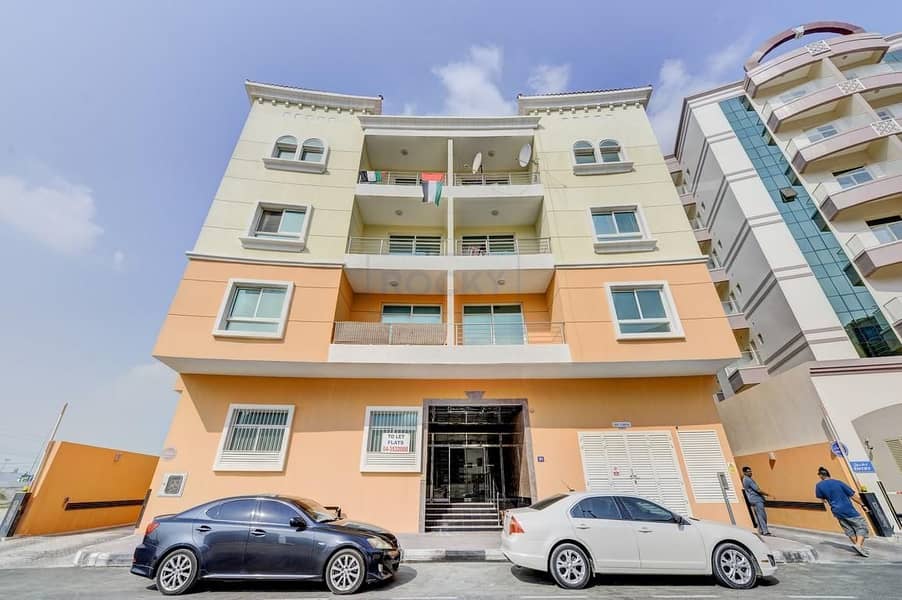 Wow! Gorgeous 1 BHK with Central Gas System Facility | Central Split A/C | Al Warqaa