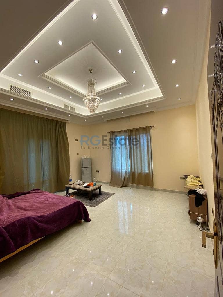 9 Bedrooms Residential Villa G+1+Roof Floor Available for sale in Al Warqaa