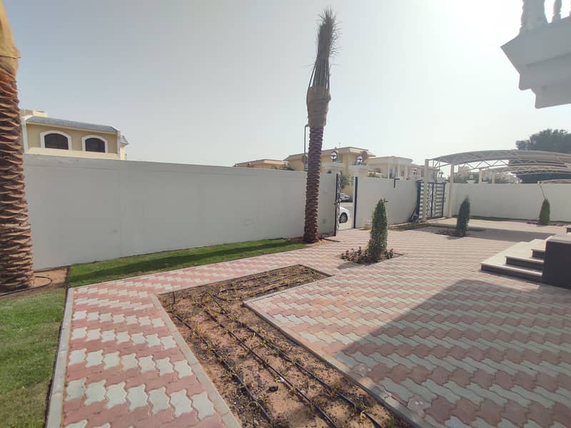 Luxury 4bhk villa in al rifaah, close to al heera beach sharjah