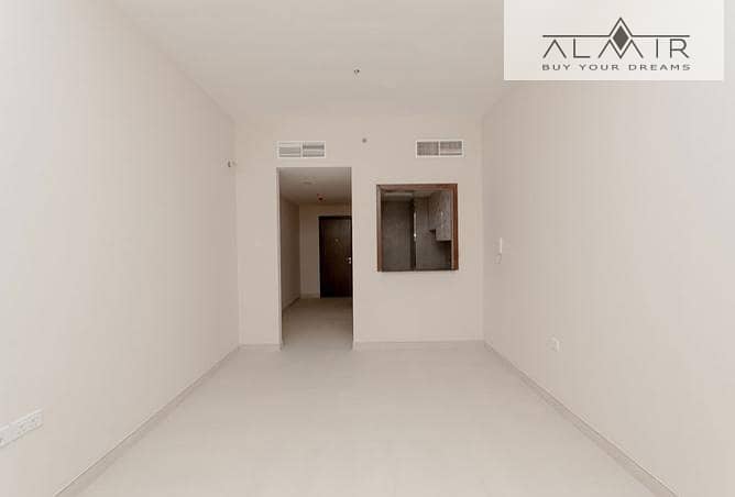 Квартира в Аль Варсан, 380000 AED - 5564416