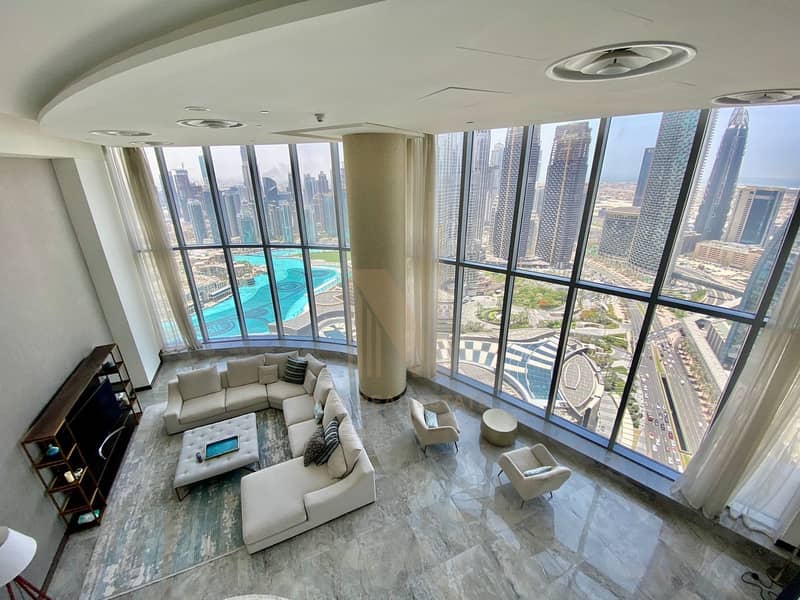 位于迪拜市中心，迪拜谦恭购物中心 4 卧室的顶楼公寓 1300000 AED - 5869190