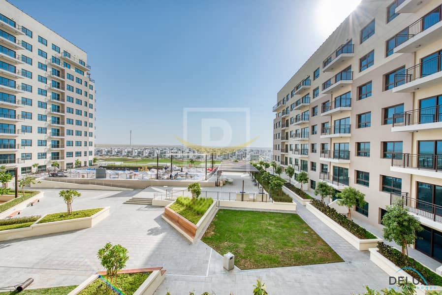 位于迪拜南部街区，艾玛尔南区，高尔夫景观高层豪华住宅 2 卧室的公寓 1165000 AED - 5886548