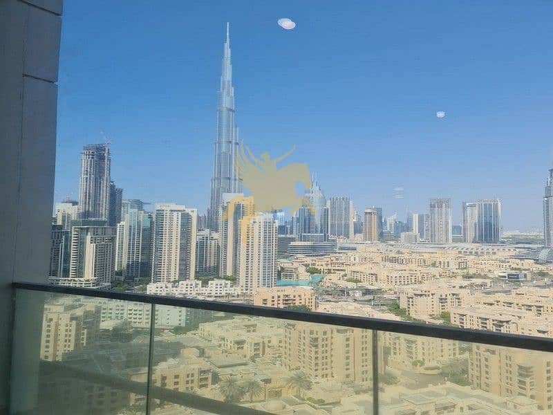 Full Burj Khalifa View | Corner Unit | Closed Kitchen Layout