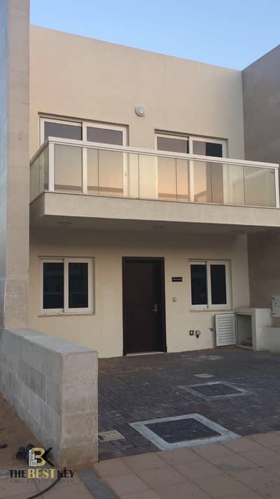 3 Bedroom Villa for Sale in Al Warsan, Dubai - Vacant Well Maintained | 3BR +MAID | WITH GARDEN| PARKING AREA
