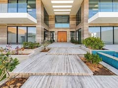 Exquisite & Spacious Luxury Villa In Umm Al Sheif