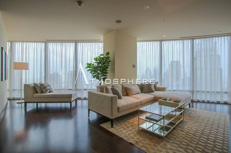Fully Furnished Luxurious Brands 2 BR in Burj Khalifa