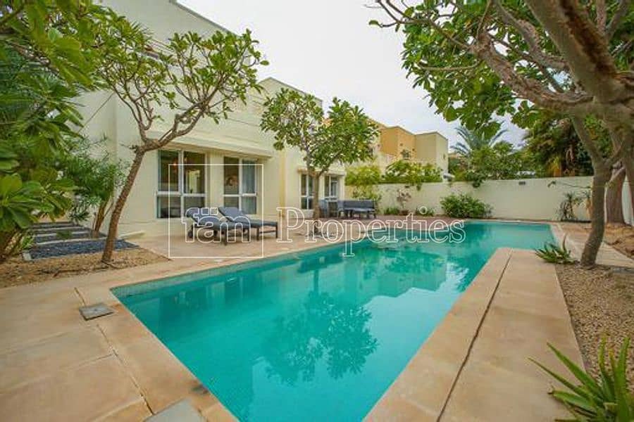 Recently renovated | Private pool | Furnished