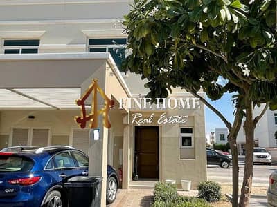 2 Bedroom Townhouse for Sale in Al Ghadeer, Abu Dhabi - Elegant Home Single Row & Fully Furnished