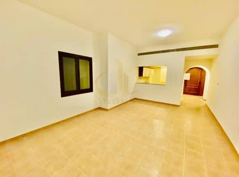 4 Cheques  | Spacious 2 Bedrooms | Ghoroob