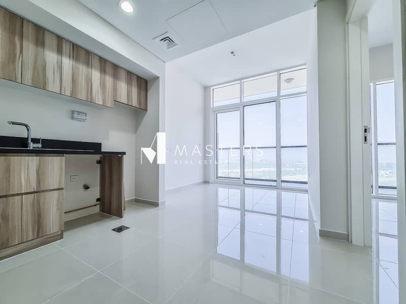 GOLF COURSE VIEW, CORNER UNIT, FULLY FURNISHED