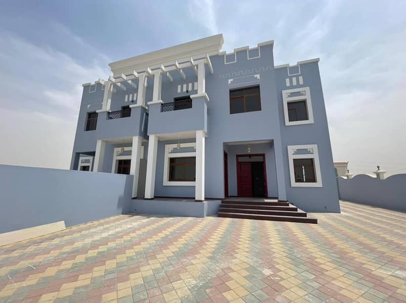 ^^^ TWIN BEAUTIFUL VILLA AVAILABLE FOR RENT IN AL RAHMANIYA SHARJAH ONLY IN 100,000 YEARLY^^^