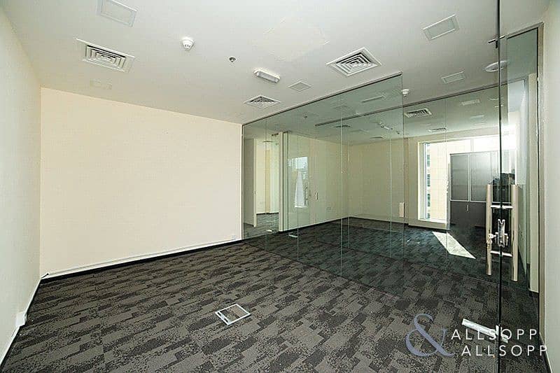 Bright Office | Fitted | Glass Partitioned