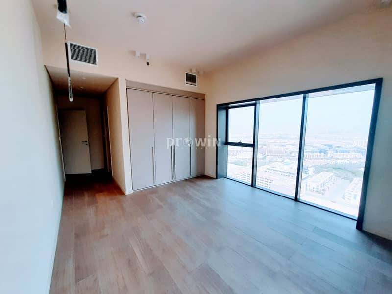 SPACIOUS 3BR WITH MAID PENTHOUSE  | BIG SIZE |  BIG TERRACE | PREMUIM FINISHING | BRAND NEW | AVAILABLE NOW