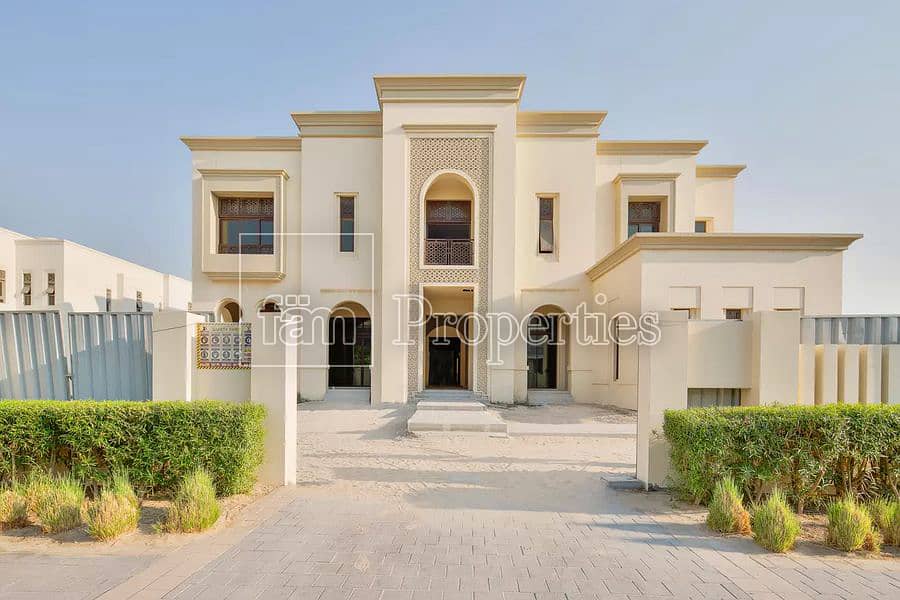 Stunning Mansion | Fitted Out | Genuine Resale