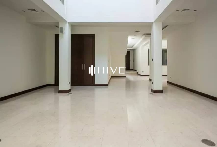 Luxurious Villa|Type B2|VOT|Great Condition