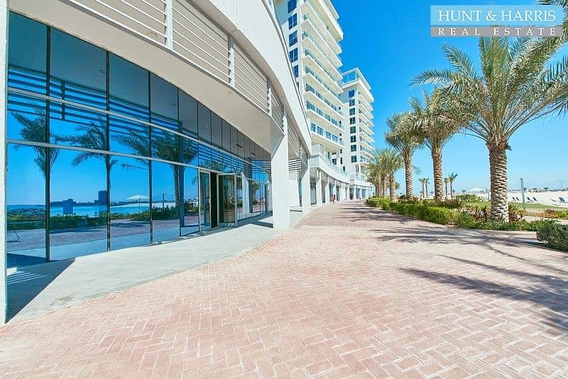 Great Corner Location - Full Beach View - Tenanted Great Corner Location - Full Beach View - Tenanted