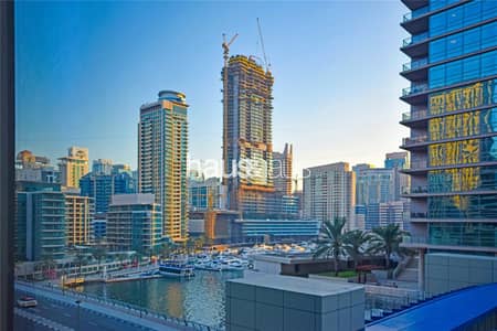 1 Bedroom Flat for Rent in Dubai Marina, Dubai - Available Now | Low Floor | One Bed Unfurnished