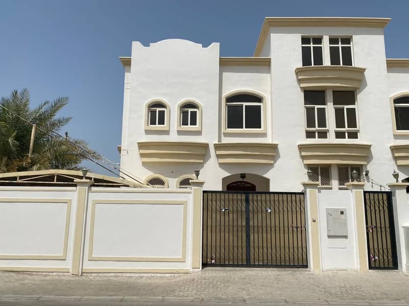 For rent a villa in Al Jazzat area (Al Rigga) in Sharjah main street