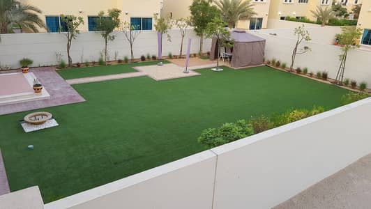 4 BEDROOM VILLA  / PRIME LOCATION /JUMEIRAH PARK  FREE HOLD.