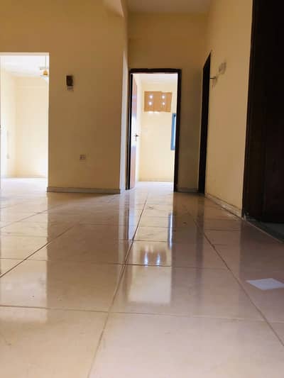 2 Bedroom Flat for Rent in Al Shuwaihean, Sharjah - Annual rent Al-Shuwaiheen two rooms and a hal 18000