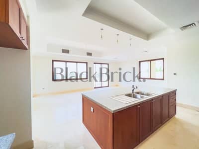 Great location | Vacant soon | immaculate villa