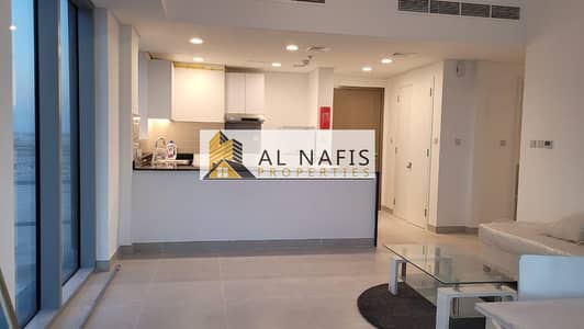 FURNISHED/READY TO MOVE IN/ BALCONY