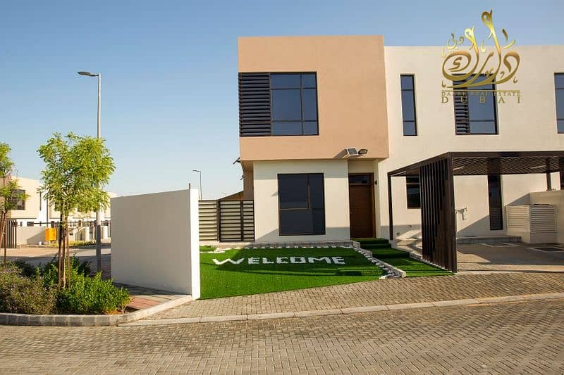 Villa Corner in Sharjah without maintenance fees for life