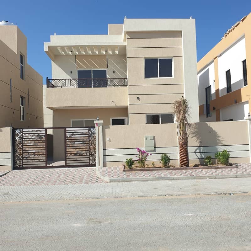 Villa for sale in Ajman, Al Alia area, in front of Al Raqaib, a very special location