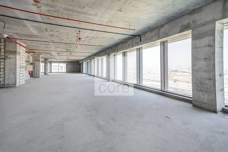 Shell and core office | Full floor | Chiller Free