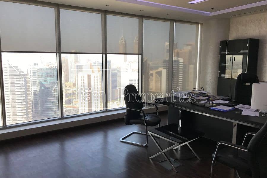 Spacious Office - Panoramic View - High Floor