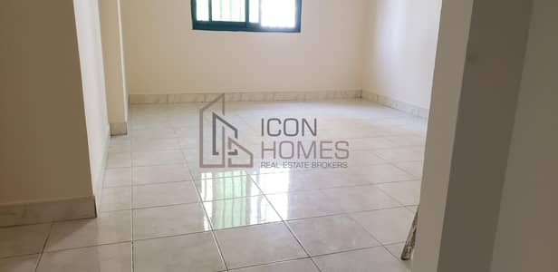Studio for Rent in Al Nahda, Sharjah - SPACIOUS STUDIO FLAT WITH ONE MONTH FREE WITH CLOSE KITCHEN CLOSE TO DUBAI BORDER IN  JUST 18K