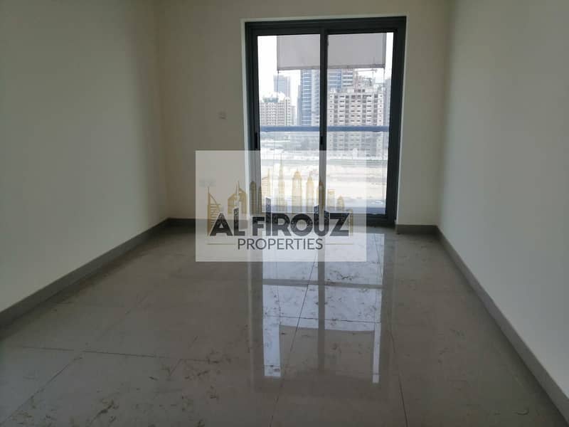 VACANT BRAND NEW  1 BEDROOM APARTMENT