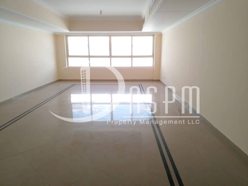 Квартира в Аль Манасир, 4 cпальни, 100000 AED - 5902457
