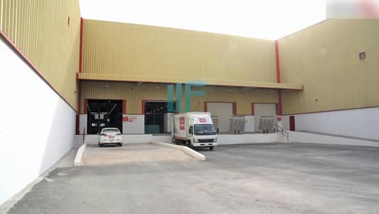 Warehouse for Rent in Jebel Ali, Dubai - 33,750  sq. ft Space in a Sharing Dry Storage | JAFZA