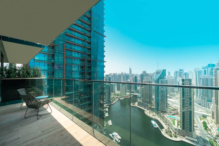 Luxury 1BR apt with spectacular Marina View