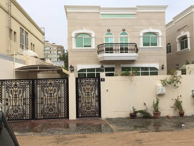 ***MAGNIFICENT OFFER- ELEGANT 4BHK Duplex Villa For Sale available in Al Fisht Area***