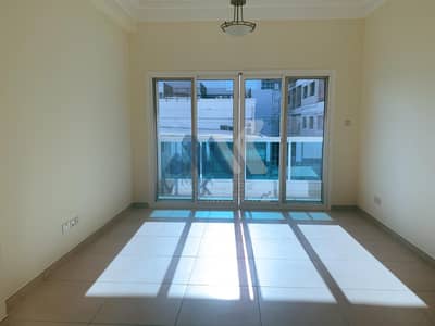 فلیٹ 2 غرفة نوم للايجار في الكرامة، دبي - شقة في بناية وصل أونكس الكرامة 2 غرف 65399 درهم - 5013115