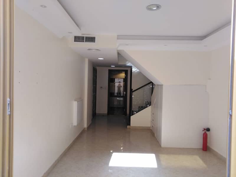 Квартира в Аль Рауда，Аль Равда 2, 2 cпальни, 28000 AED - 5908838