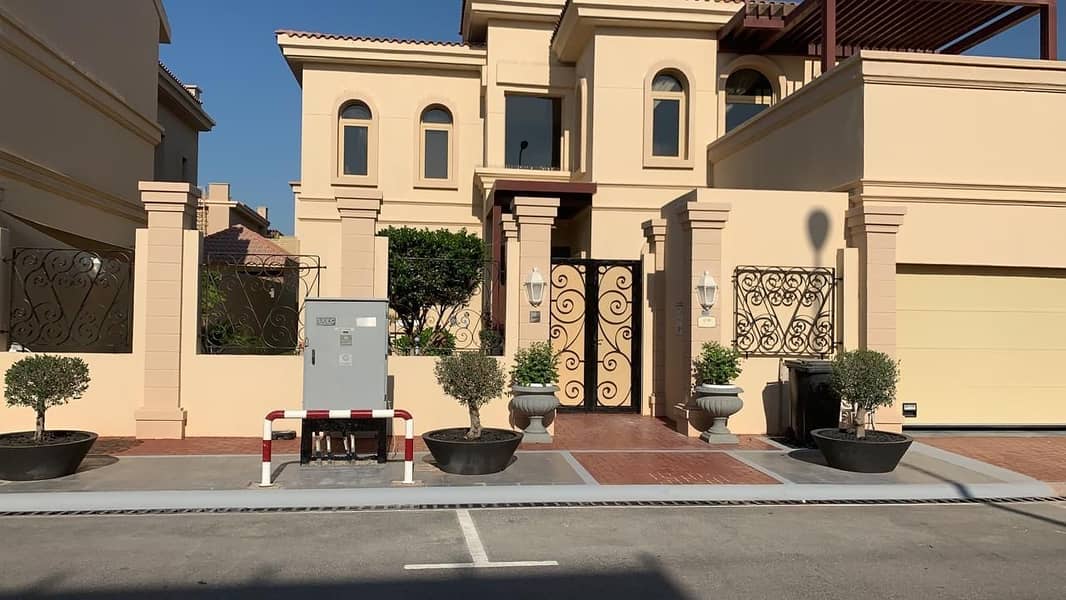 Villa in Golf Gardens Khalifa City  with swimming pool