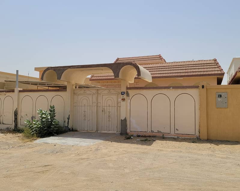 For rent a ground floor villa in Al Rawda