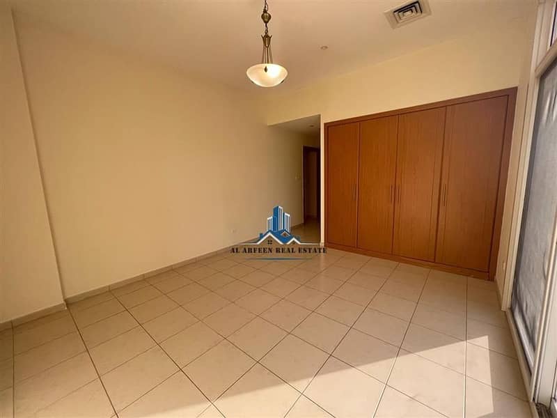 2BEDROOM APARTMENT GROUND FLOOR READY TO MOVE