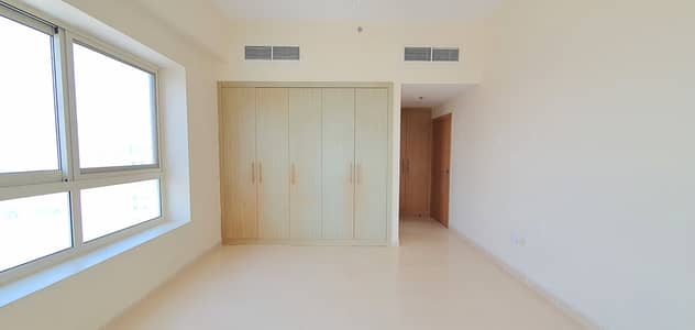 2 Bedroom Flat for Rent in Dubai Residence Complex, Dubai - Spacious and very large 2bhk with all facilities in dubai land area and only rent 42k in 4 cheque payment