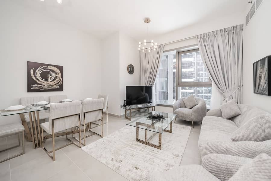 Modern and Stylish 2 BR apartment Sparkle Tower, Dubai Marina