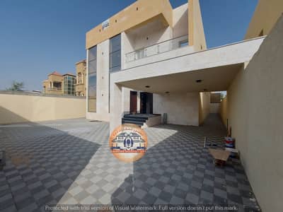5 Bedroom Villa for Sale in Al Mowaihat, Ajman - Villa for sale, facing a second stone, a piece of the neighboring street, very large areas, freehold for all nationalities, and the price is negotiabl
