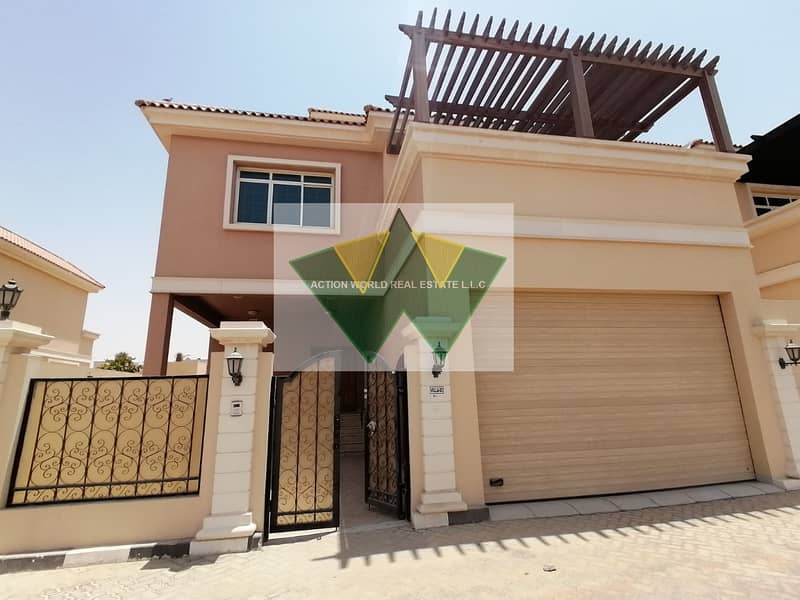 outstanding @ 5 MBR Villa With Driver Room for rent