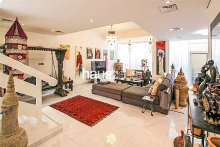 3 Bedroom Townhouse for Sale in Dubai Sports City, Dubai - Upgraded and Extended | Vacant on Transfer | 3BR